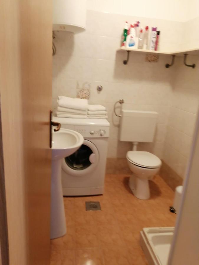 Apartment Vilma โรวีน ภายนอก รูปภาพ